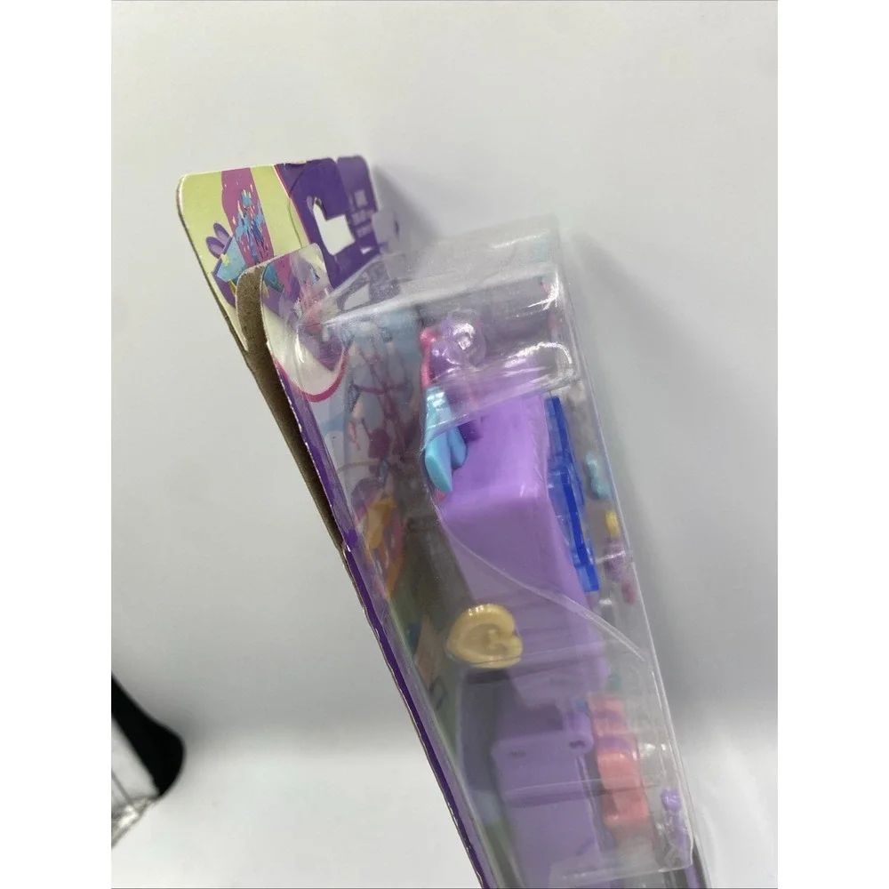 Polly Pocket‎ Bunny Carnival Compact Mini Playset and Travel Toy with Food NEW